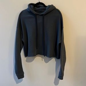 Alo Yoga hoodie size small